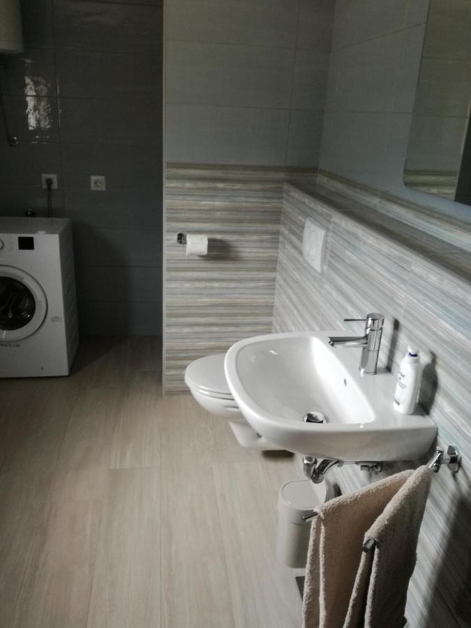Apartman Mi Nerezine Exterior foto